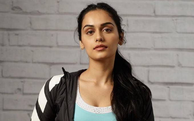 Manushi Chhillar