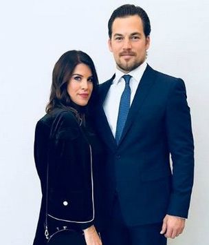 Giacomo Gianniotti and his wife Nichole Gustafson