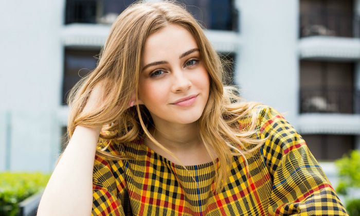 Josephine Langford Biography