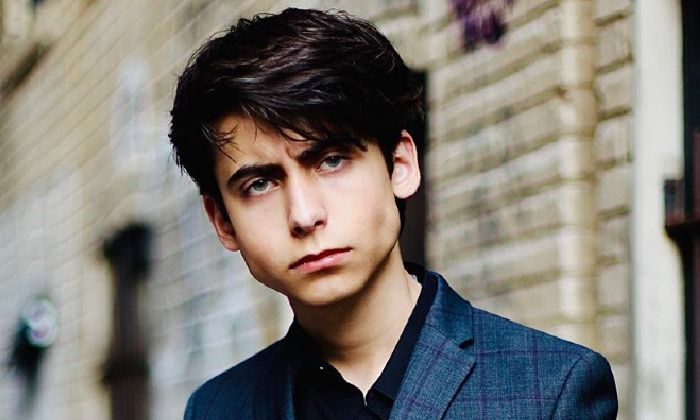 Aidan Gallagher Biography Aidan Gallagher
