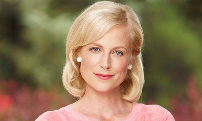 Marta Dusseldorp Biography Marta Dusseldorp