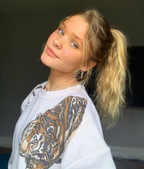 Madeline Damskey Biography