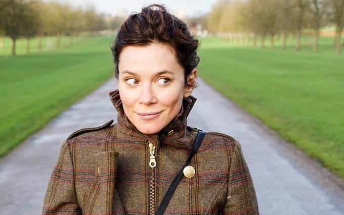 Anna Friel